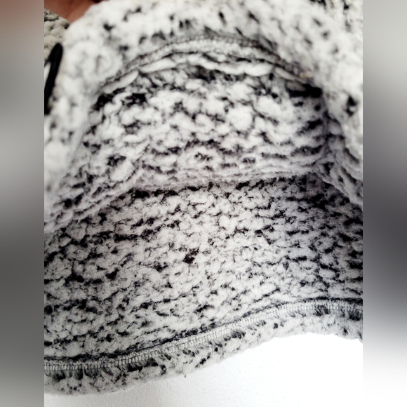 PINK Victoria's Secret Women Fuzzy Sherpa Pullover Sweater 3/4 Zip Front Gray S - Picture 12 of 16